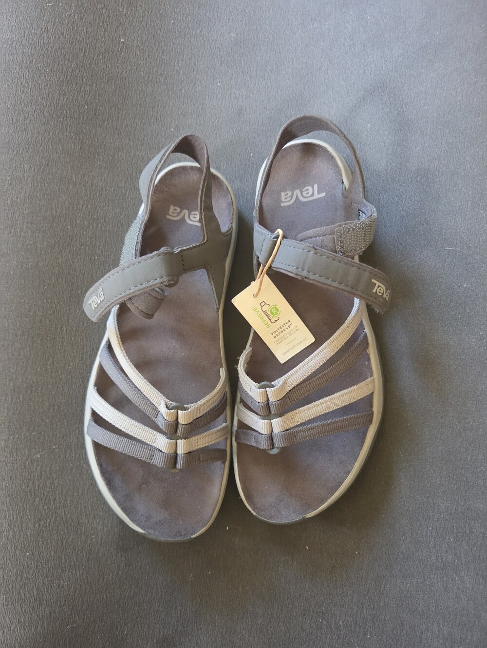 *Never Worn* New Teva Elzada Low-Heel Slingback Sandal in Grey/Black